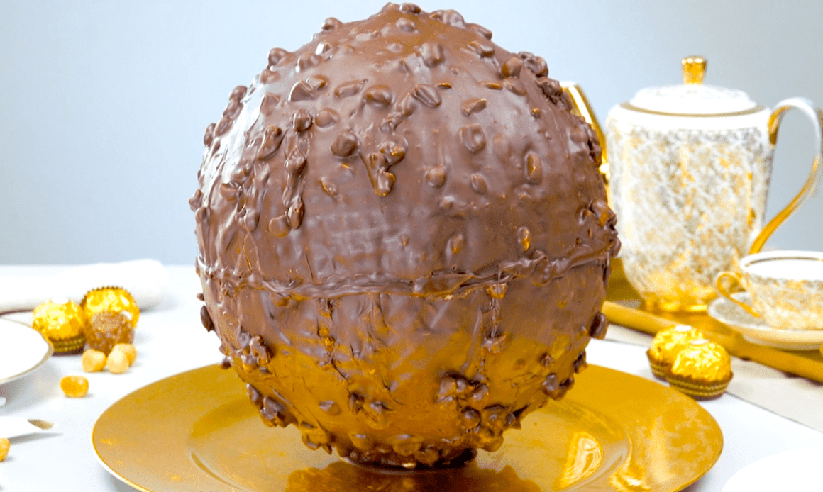 Ferrero Rocher in Übergröße | Beliebte Schoko-Praline in XXL