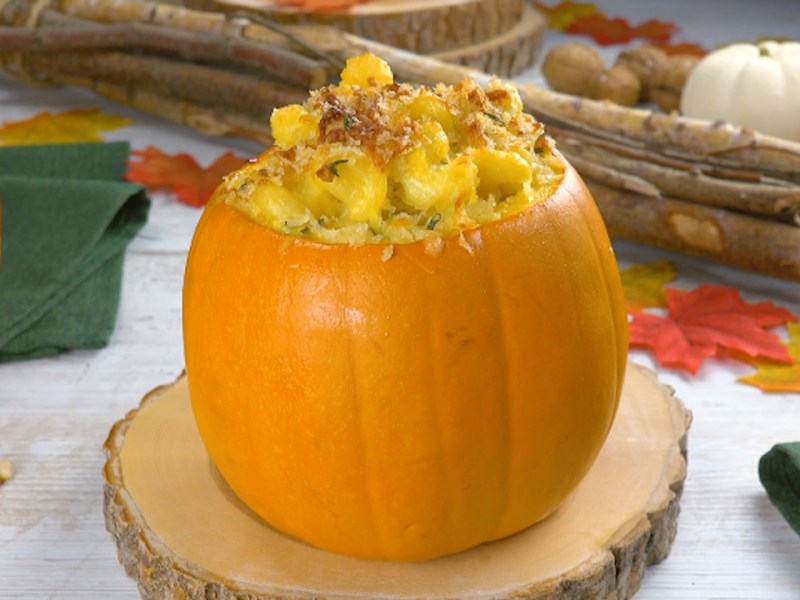 Calabaza rellena | Fondue de queso en calabaza y calabaza rellena de macarrones con queso