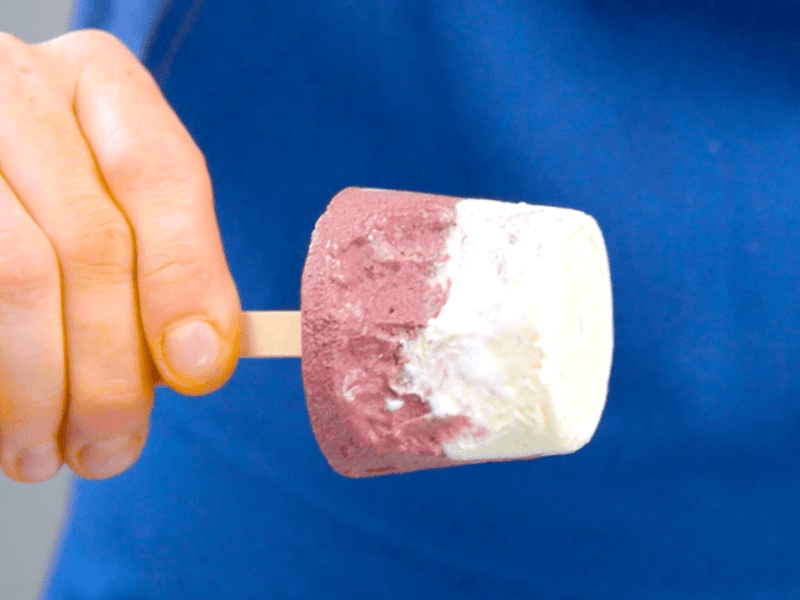 Haz tus propios helados | 3 paletas de helado con puré de frutas